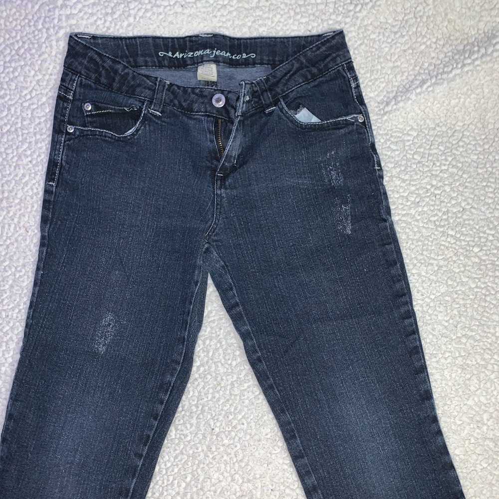 ARIZONA JEAN CO | Dark Wash Capris